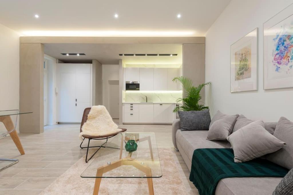 Apartment Scandinavian - By The Opera