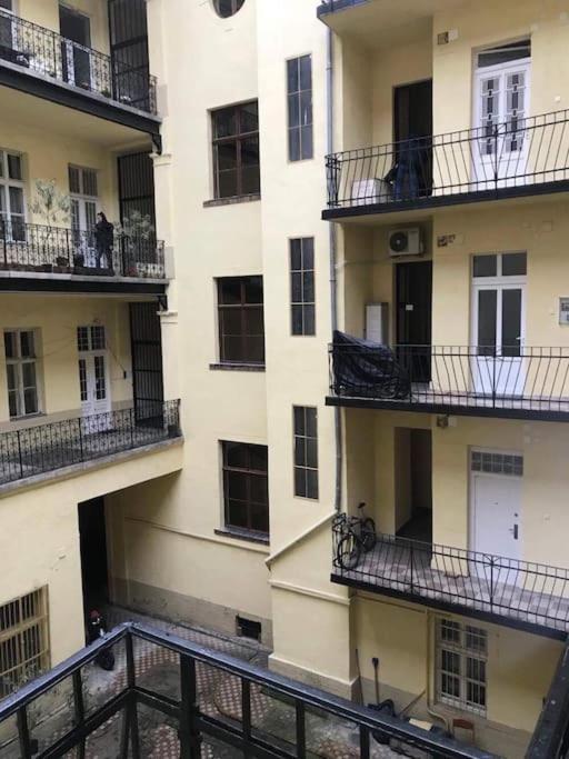 Apartment Scandinavian - By The Opera Budapest